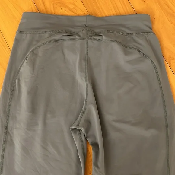 Sweaty Betty green jogger pants. Excellent condition. Size Small - Picture 3 of 5